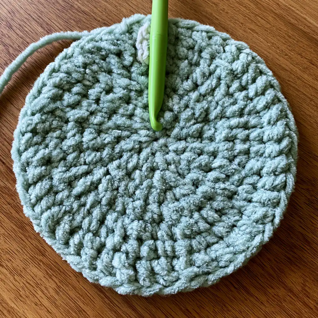 Crochet a Cozy Moon Pillow: Free Pattern Inside - step by step