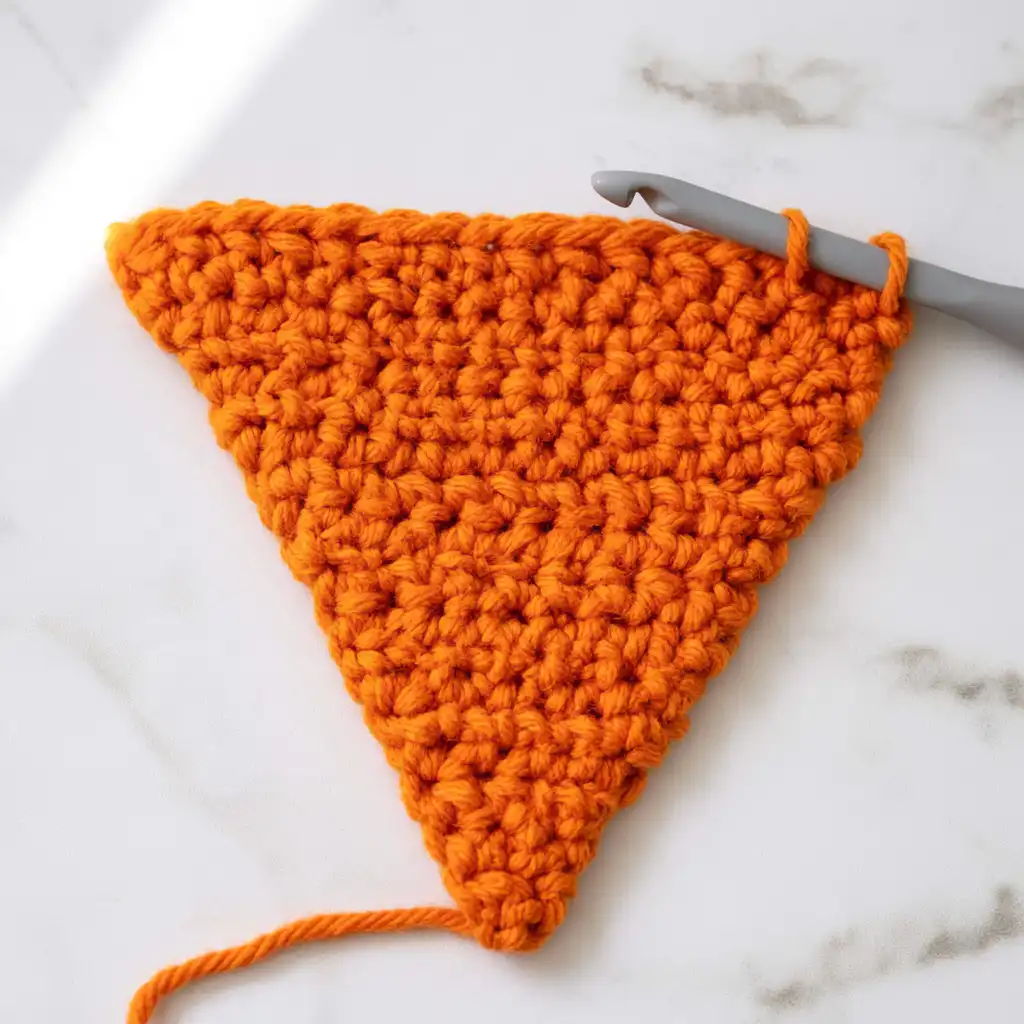 Crochet a Slice of Autumn: Easy Pumpkin Pie Coaster Pattern - step by step